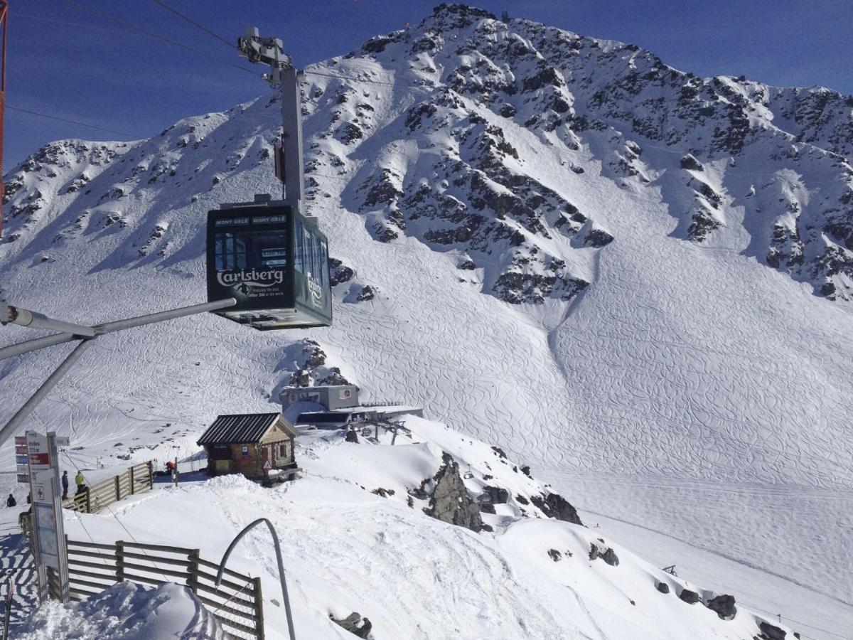 Ravishing Apartment In La Tzoumaz In Verbier Exterior photo